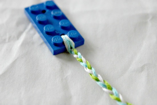 How to make a LEGO friendship bracelet